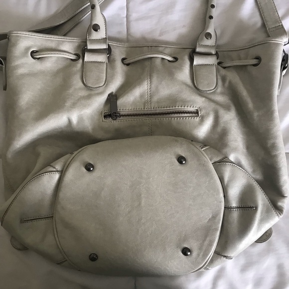 Purse - Picture 4 of 4